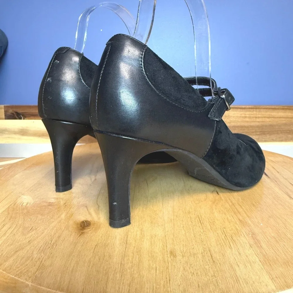 Clarks mary jane
